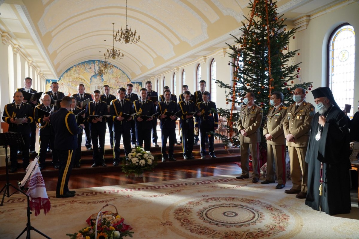 Colindători la Centrul eparhial al Arhiepiscopiei Dunării de Jos 198224