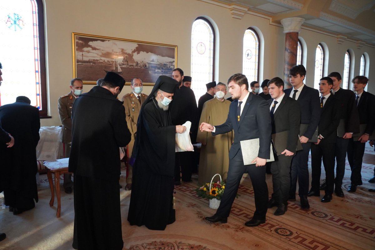 Colindători la Centrul eparhial al Arhiepiscopiei Dunării de Jos 198228