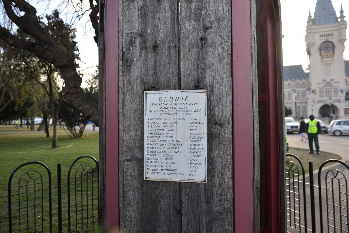 Eroii din 1989, omagiați la Iași și Botoșani: „Ne aflăm în această revoluție continuă” 198153