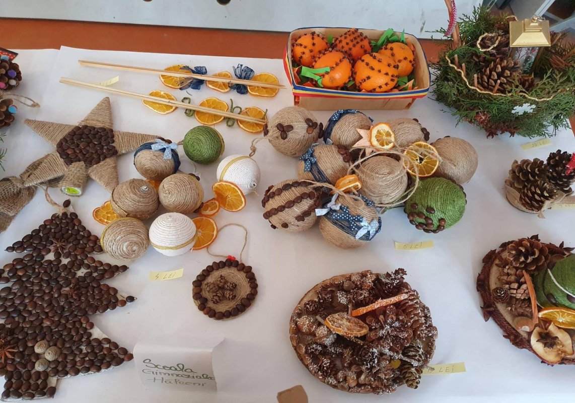 Târg de Crăciun pentru bunici 198094