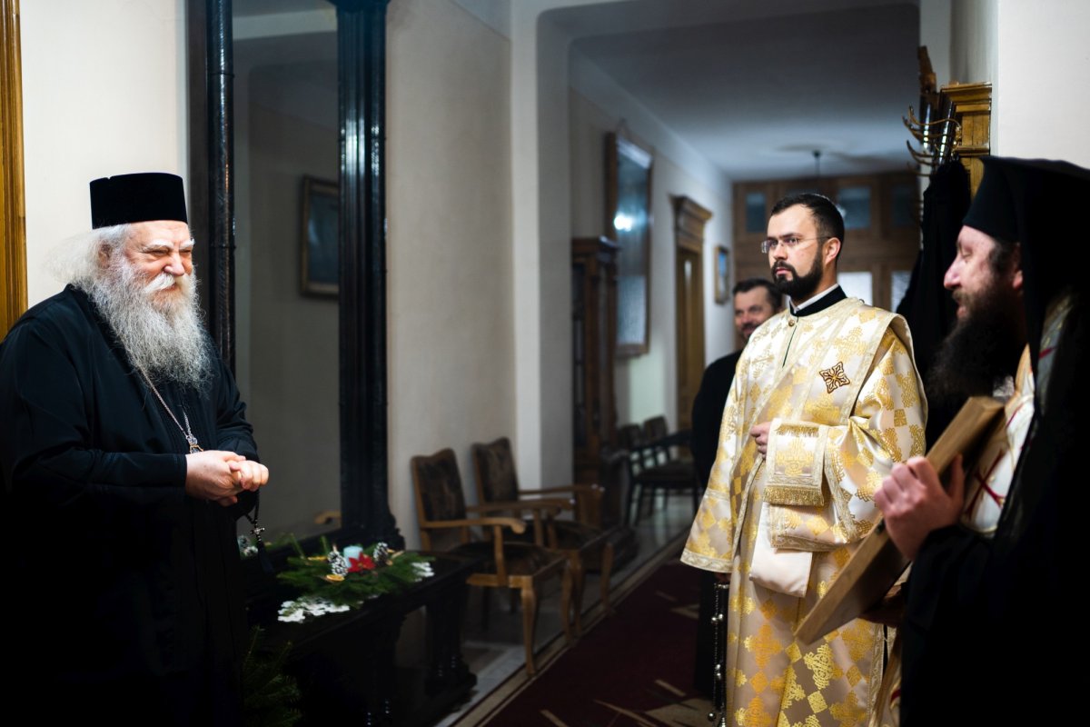 Ajunul praznicului Nașterii Domnului la Catedrala Arhiepiscopală din Suceava 198282