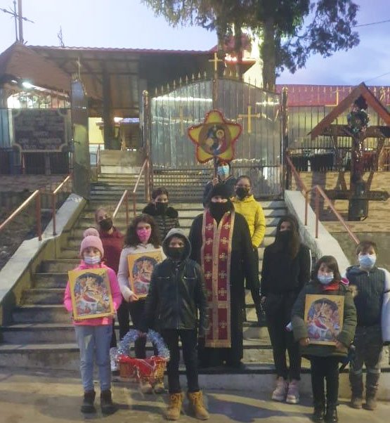 „Cu bănuții strânși la colind îi ajutăm pe bătrânii singuri din parohie” 198241