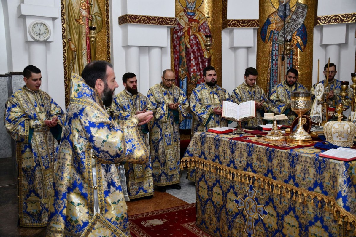 Binecuvântare și dar duhovnicesc pentru credincioșii din Caransebeș 198517