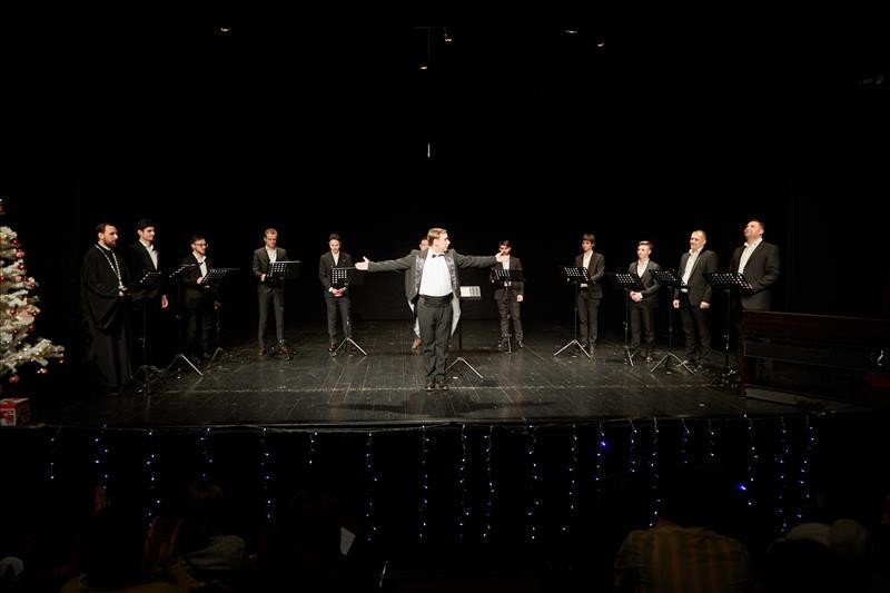 Concert de colinde al Coralei Mitropoliei Basarabiei la Chișinău 198713