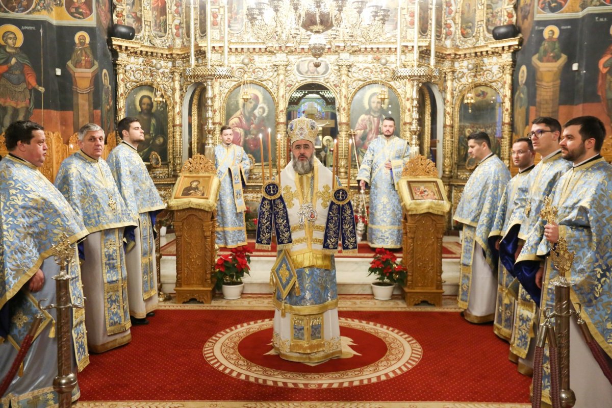 Hramul Asociației Femeilor Ortodoxe din Arhiepiscopia Buzăului și Vrancei 198758