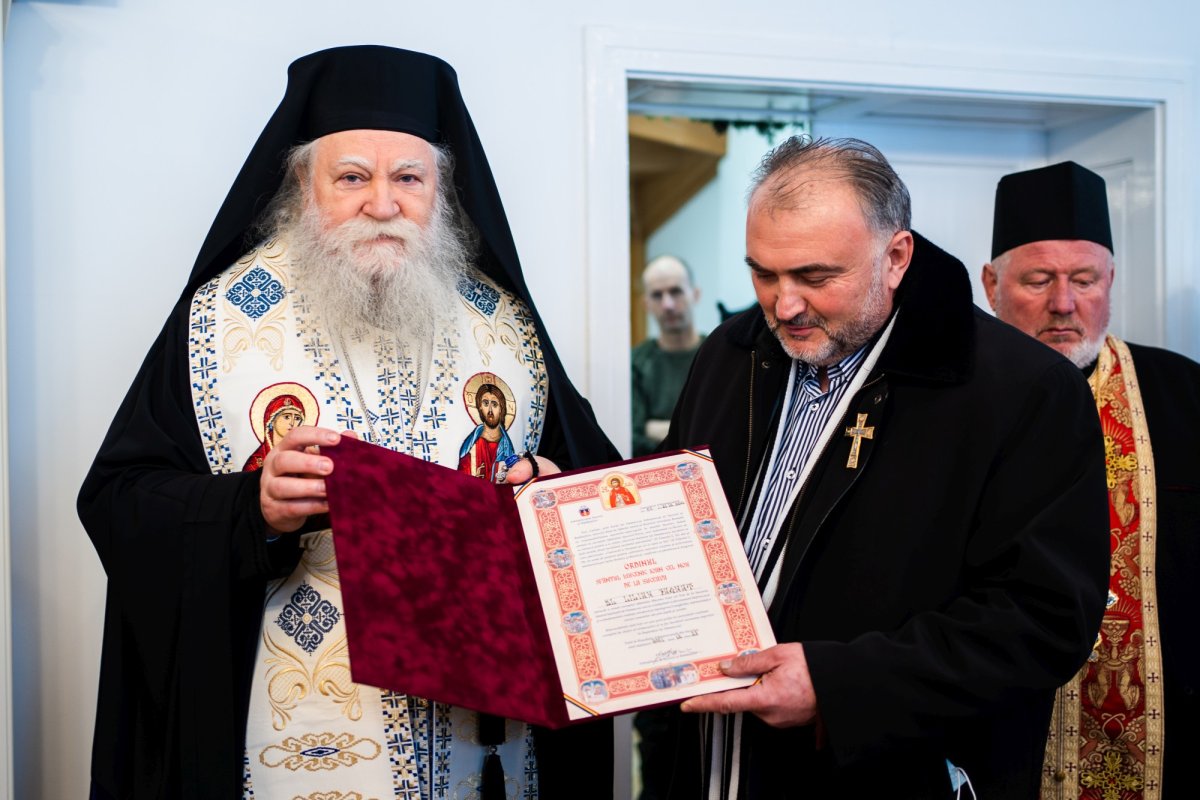 „Arimateea” - un nou magazin bisericesc sfințit astăzi în Arhiepiscopia Sucevei și Rădăuților 198950