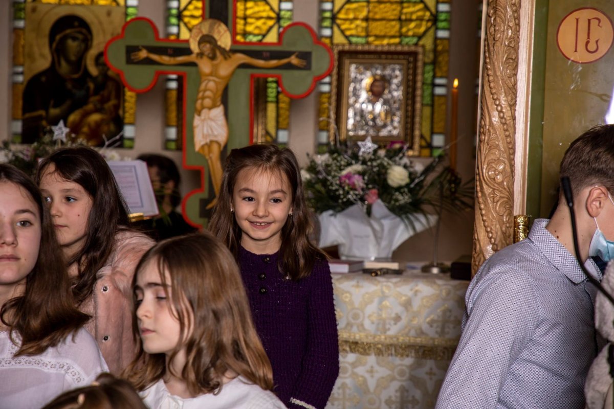 Fericirea românilor din suburbia Parisului 198931