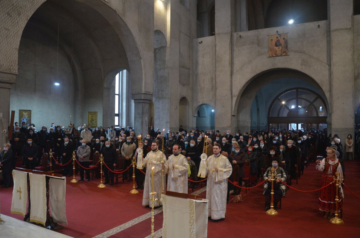 Sfințirea pietrei de temelie a casei de tip familial pentru orfani din parohia bihoreană Palota 198980