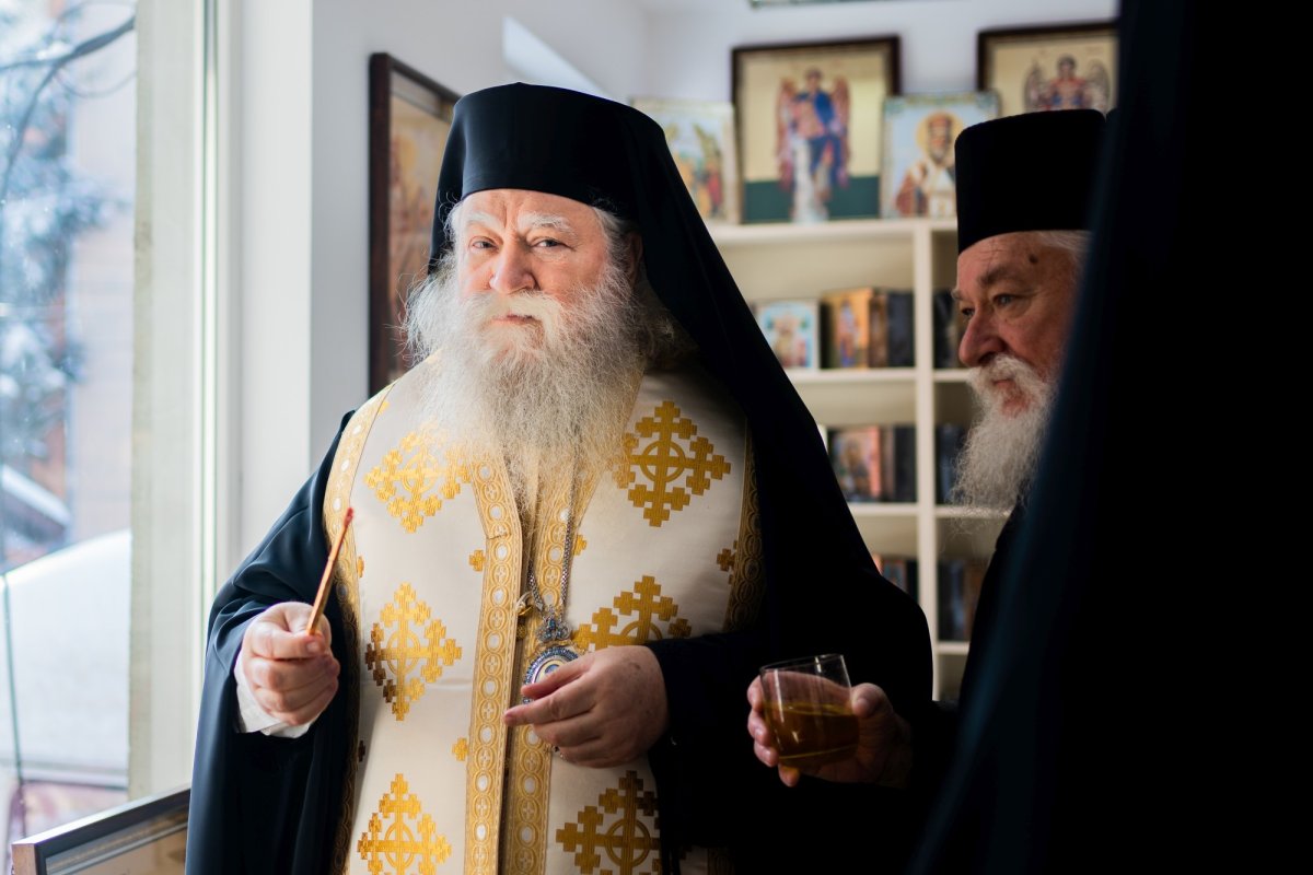 Magazin bisericesc „Arimateea - Bucurii pentru suflet” și la Gura Humorului 199103