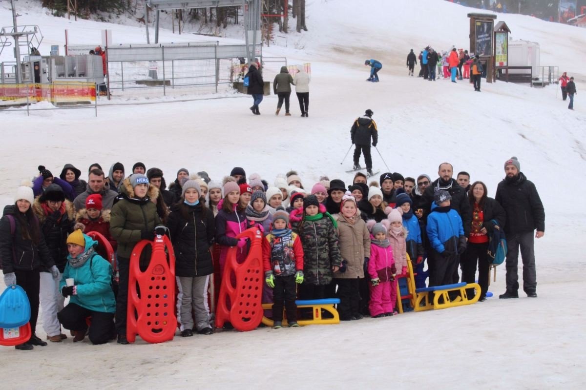Acțiuni filantropice desfășurate la final de an în Arhiepiscopia Târgoviștei 199672