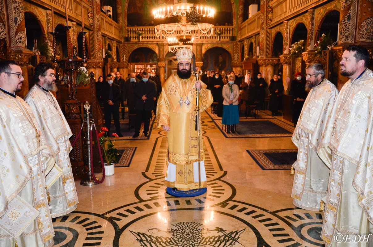 Binecuvântări arhiereşti în cetatea Devei 199719