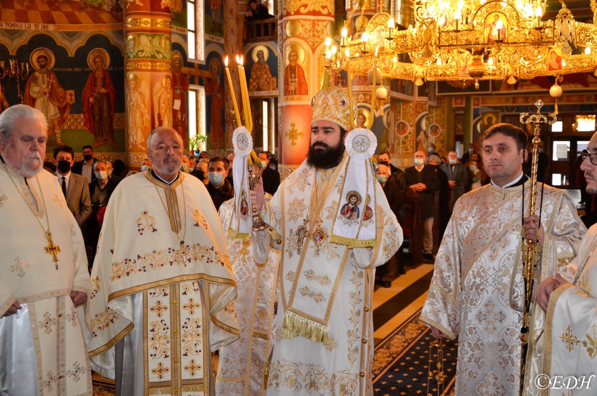 Binecuvântări arhiereşti în cetatea Devei 199720