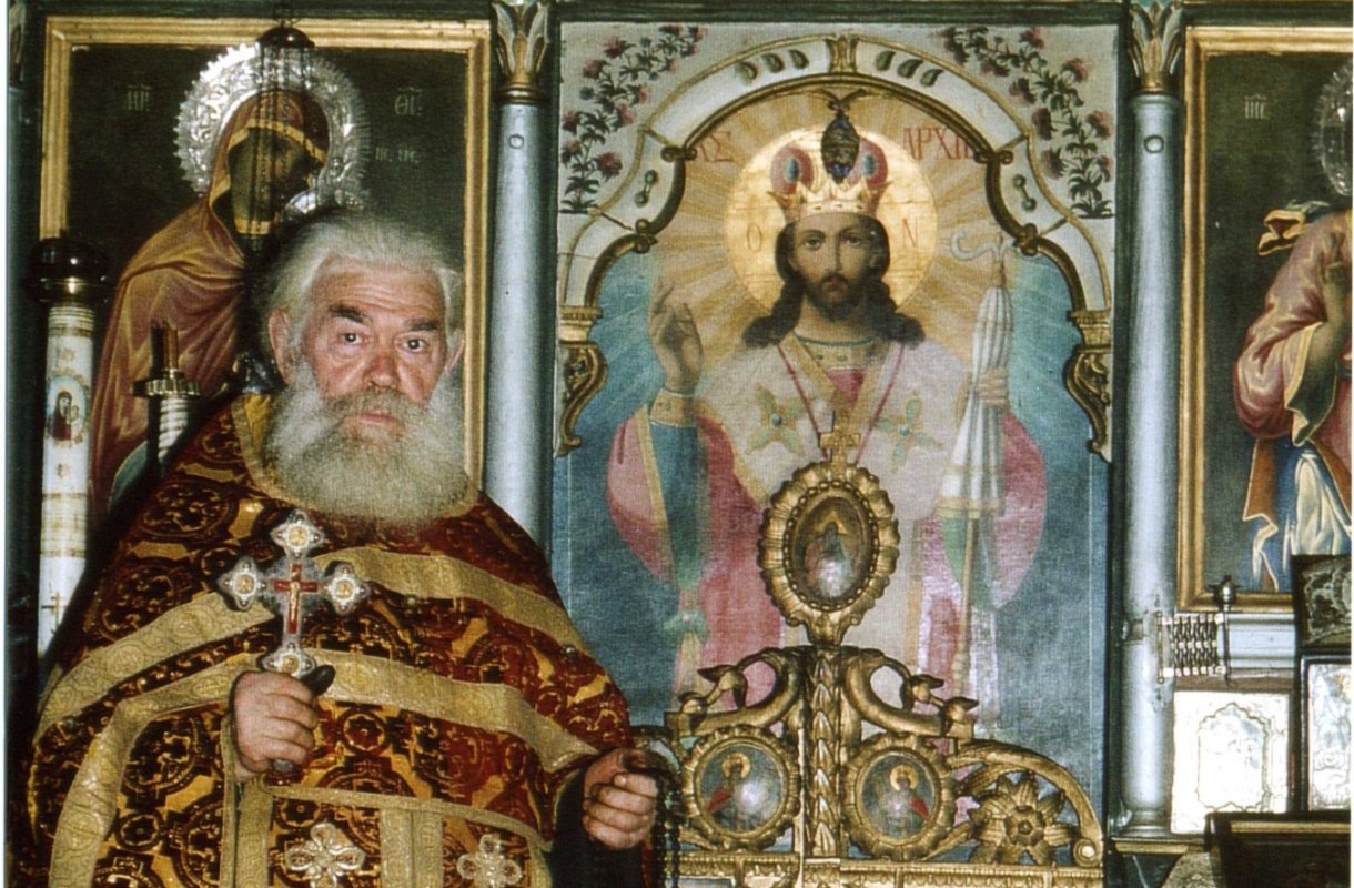 Rugăciunea neîncetată a marelui duhovnic athonit Dometie Trihenea 199623