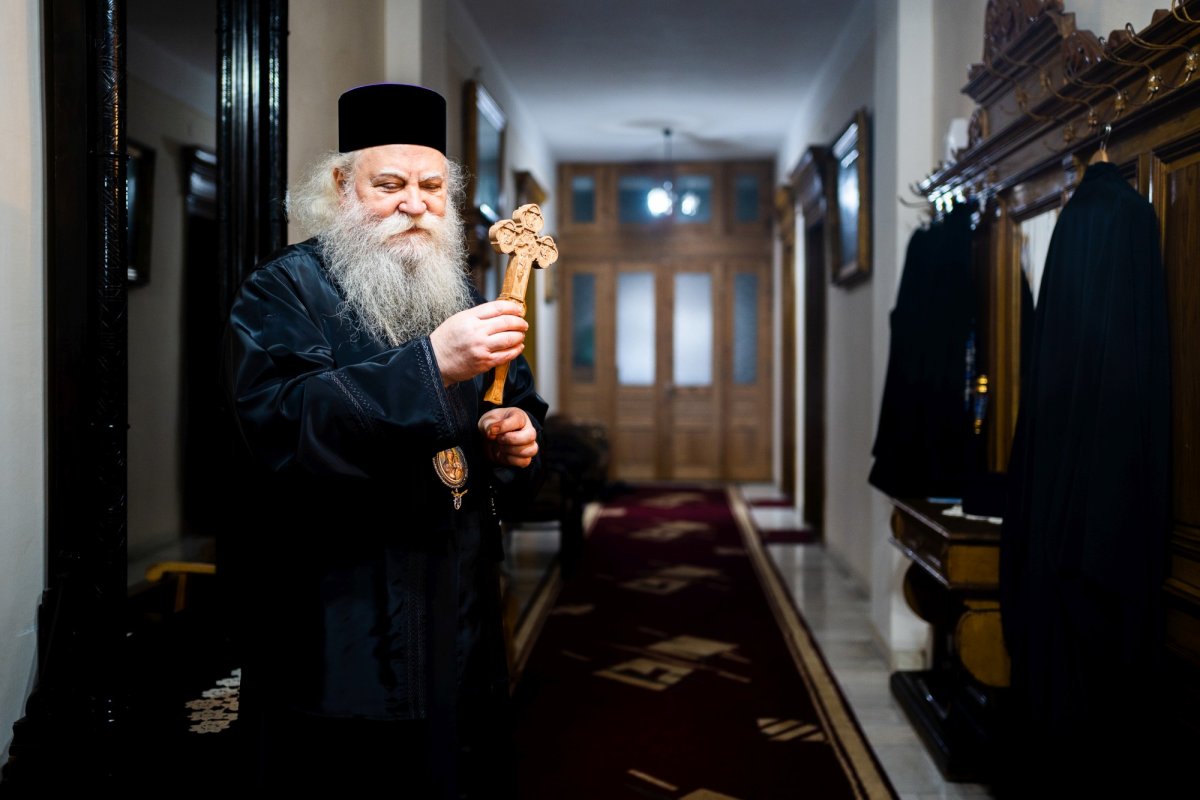 Ajunul sărbătorii Botezului Domnului la Catedrala Arhiepiscopală din Suceava 199892