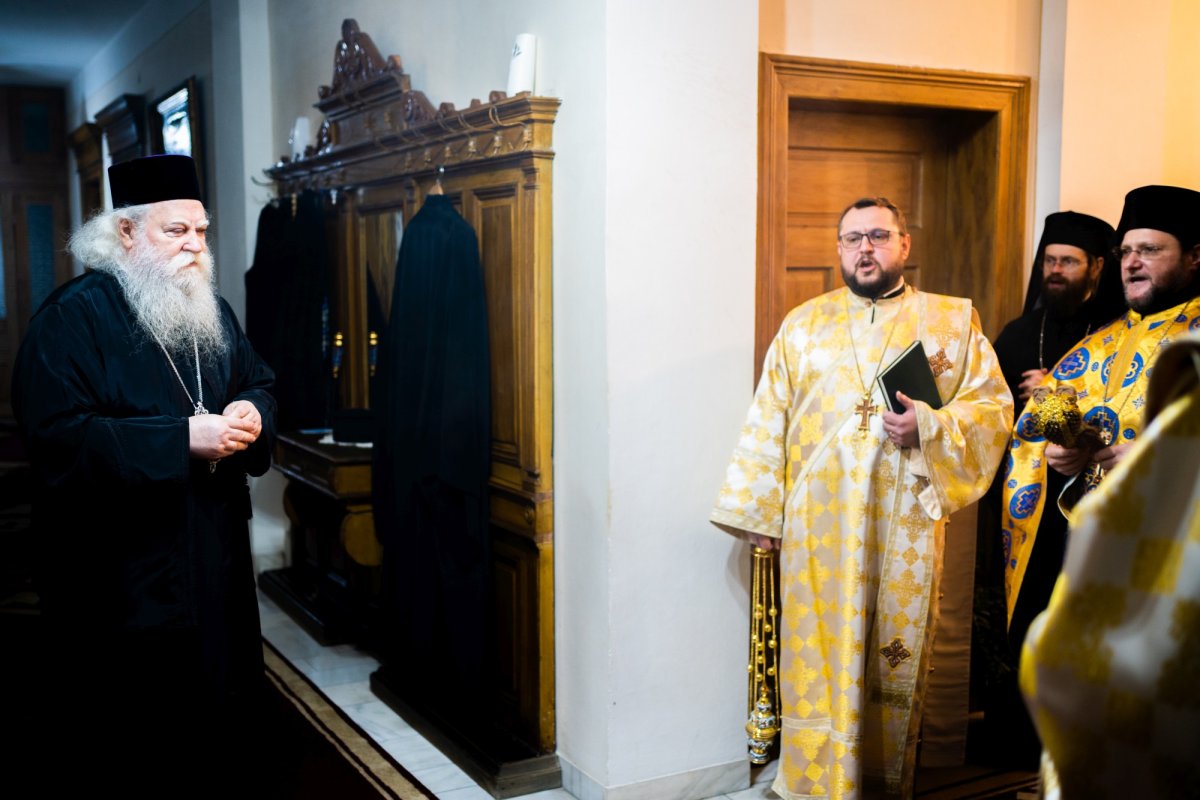 Ajunul sărbătorii Botezului Domnului la Catedrala Arhiepiscopală din Suceava 199895