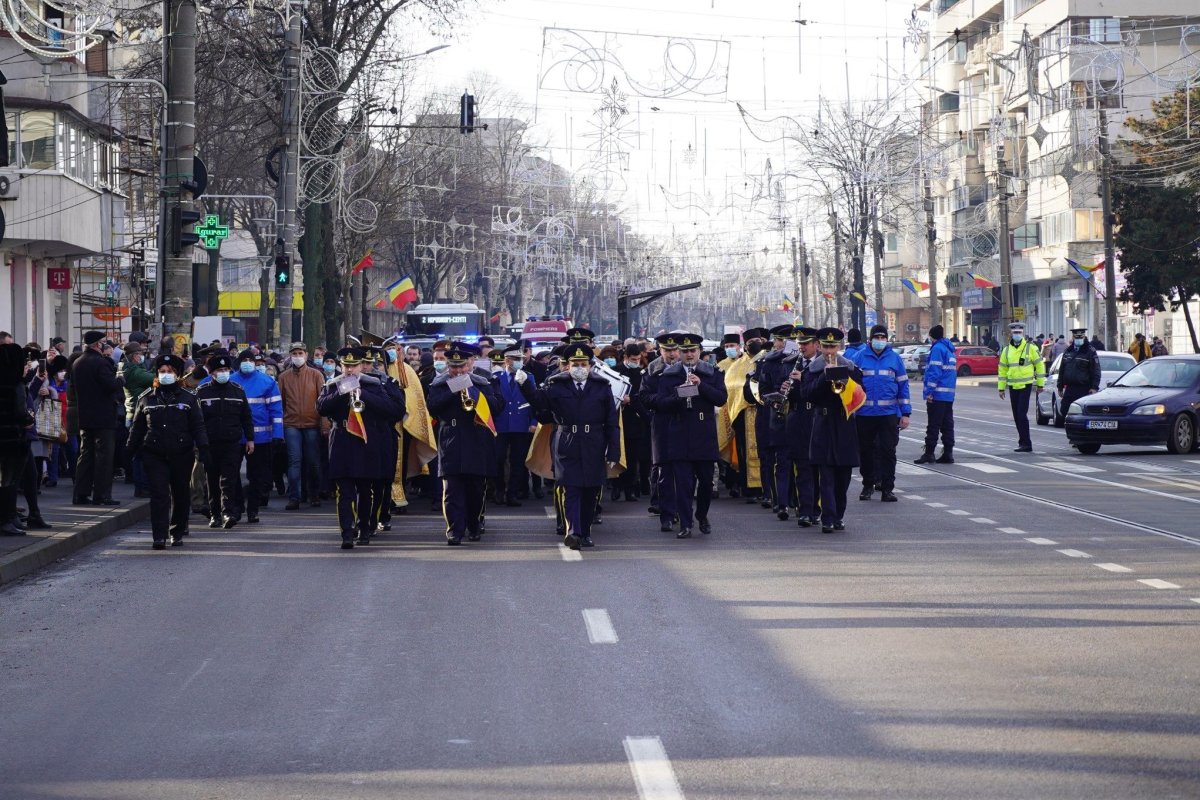 Praznicul Botezului Domnului în Arhiepiscopia Dunării de Jos 200129