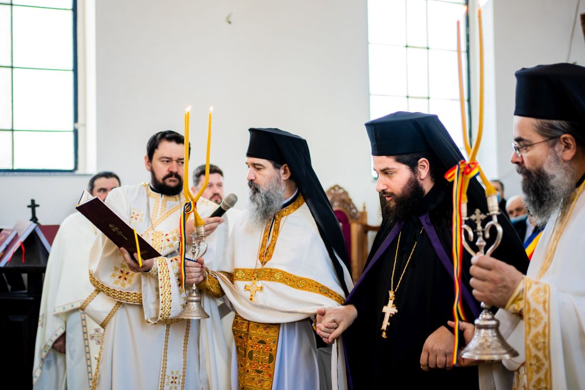 Mănăstirea Arbore din Suceava a fost redeschisă 200305