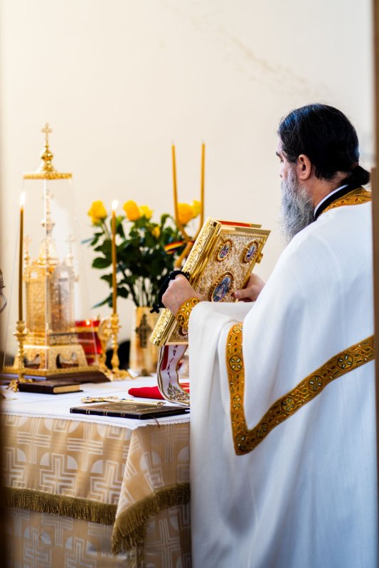 Mănăstirea Arbore din Suceava a fost redeschisă 200314