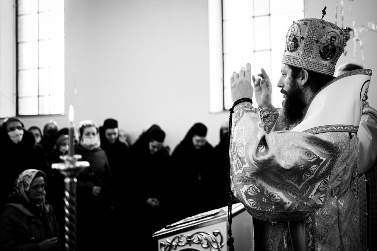 Mănăstirea Arbore din Suceava a fost redeschisă 200321