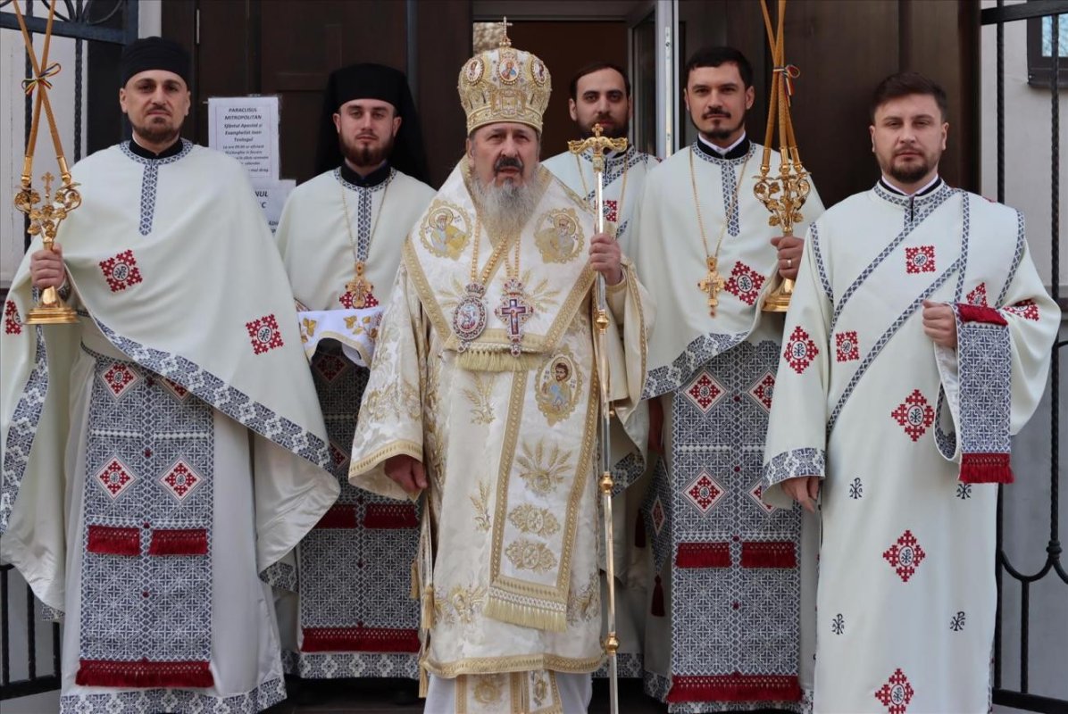 Nașterea Domnului prăznuită în Mitropolia Basarabiei 200384