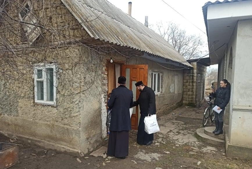 Sprijin pentru copii și bătrâni din Sculeni și Floreni, Republica Moldova 200434