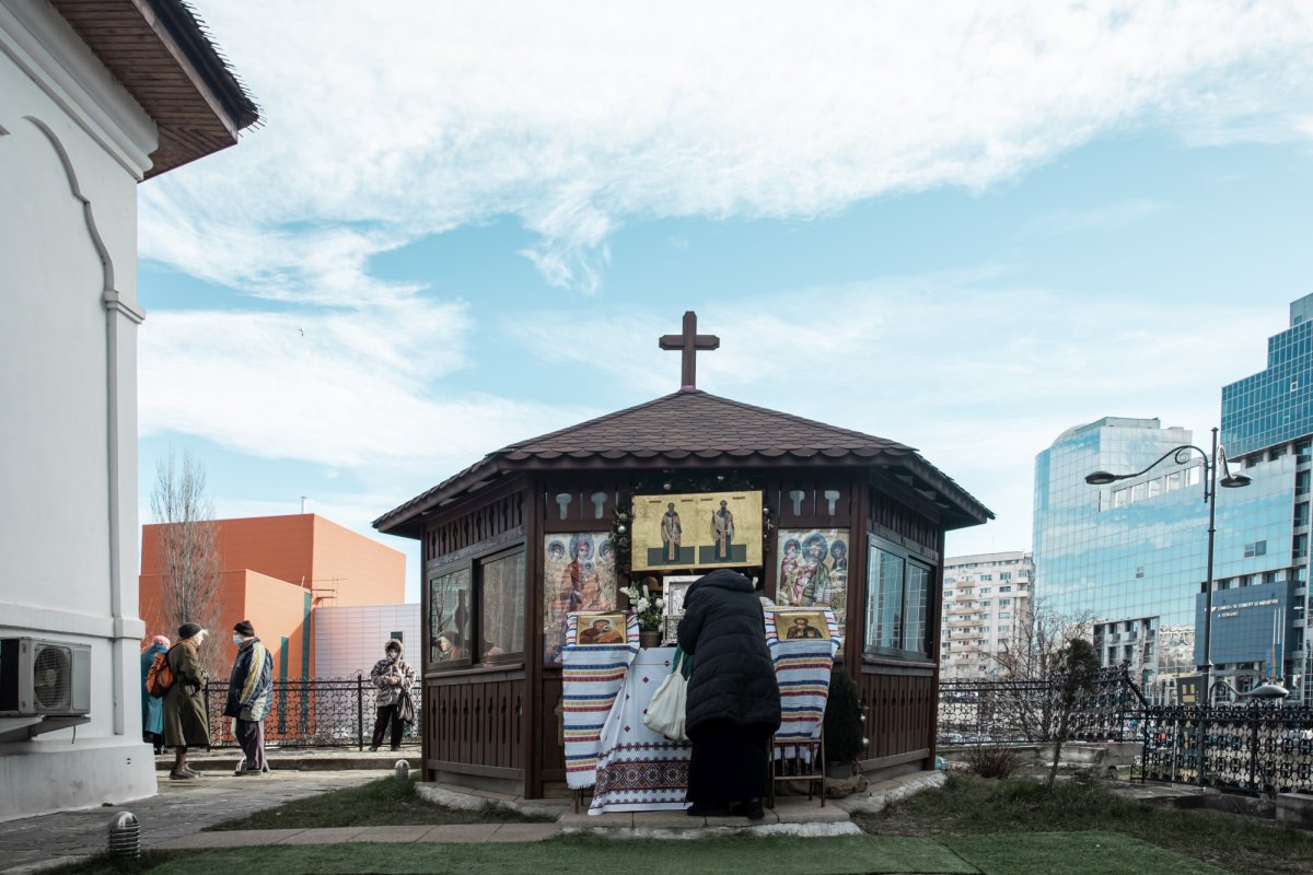 Hramul Bisericii Bucur Ciobanul din Capitală 201210