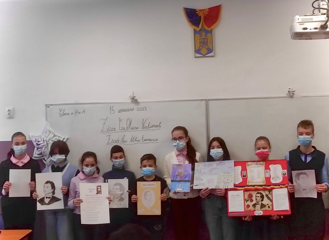 Sărbătoare la Liceul Ortodox din Oradea 201264