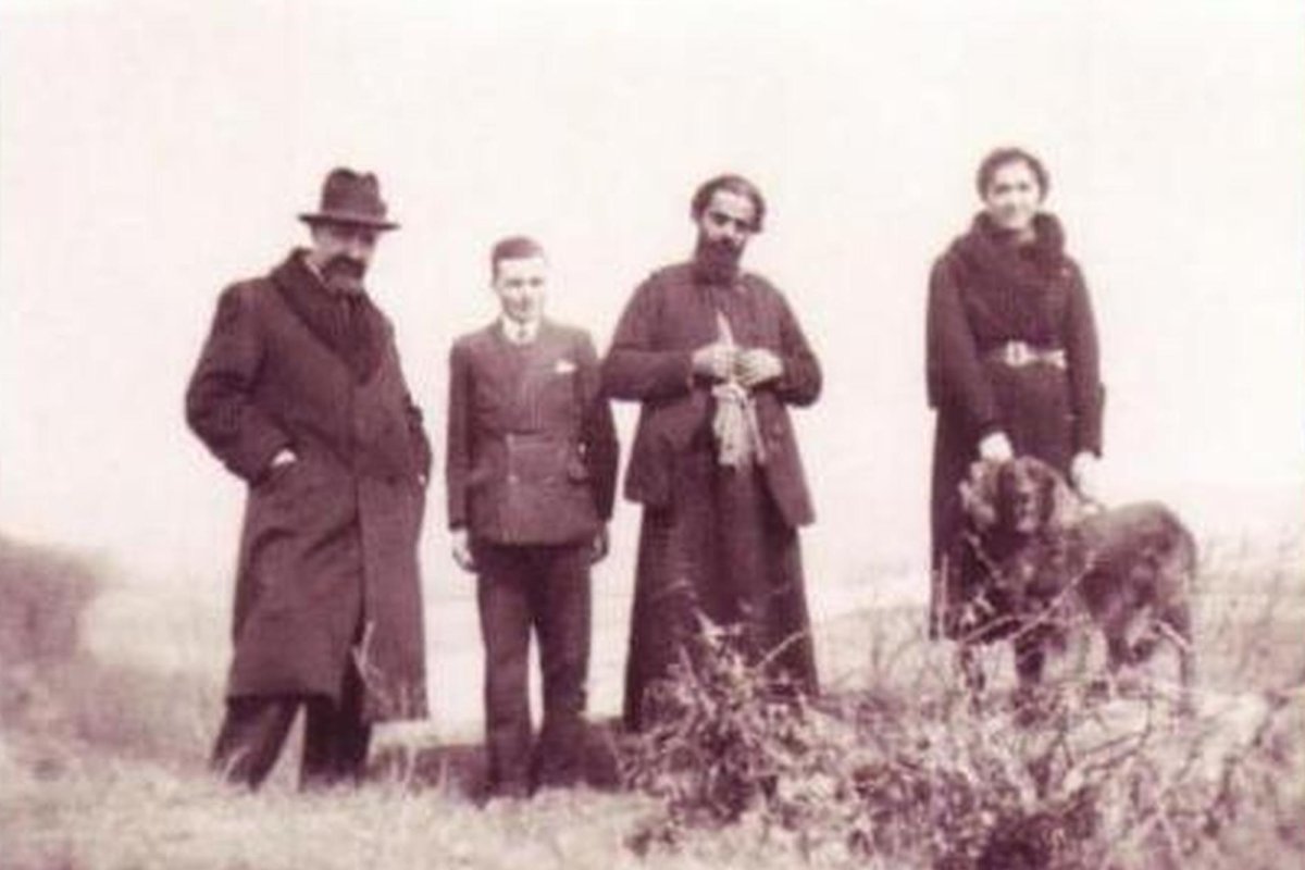 Stavru Tarasov: pictura, vioara și credința aproape de inimă 201249