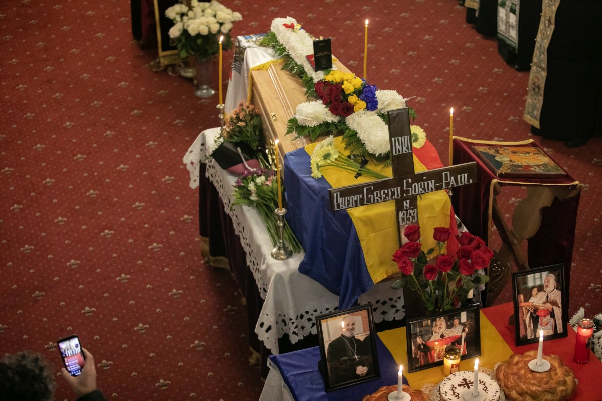 Preotul Sorin‑Paul Grecu a fost condus pe ultimul drum 201462