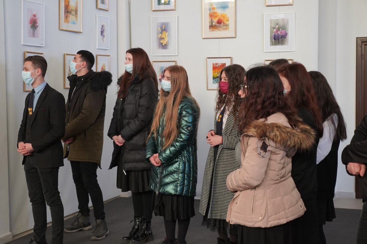 Vernisajul expoziției „De la suflet pentru suflet” la Galați 201455