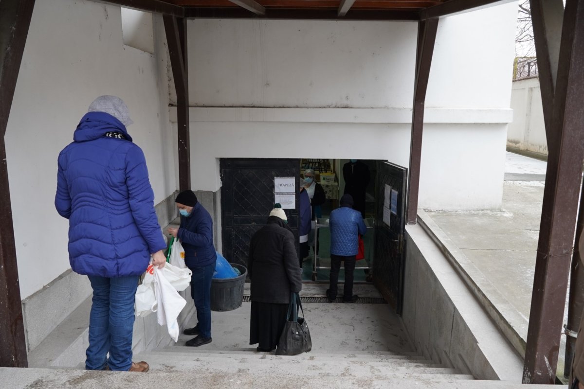 Ajutorarea semenilor la pomenirea Sfântului Ierarh Iosif cel Milostiv  201880