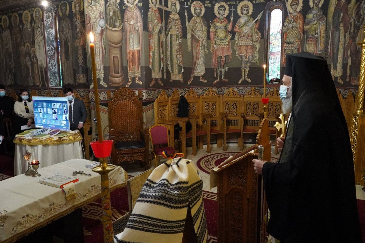 Simpozioane dedicate Sfinţilor Trei Ierarhi la Galaţi 201929