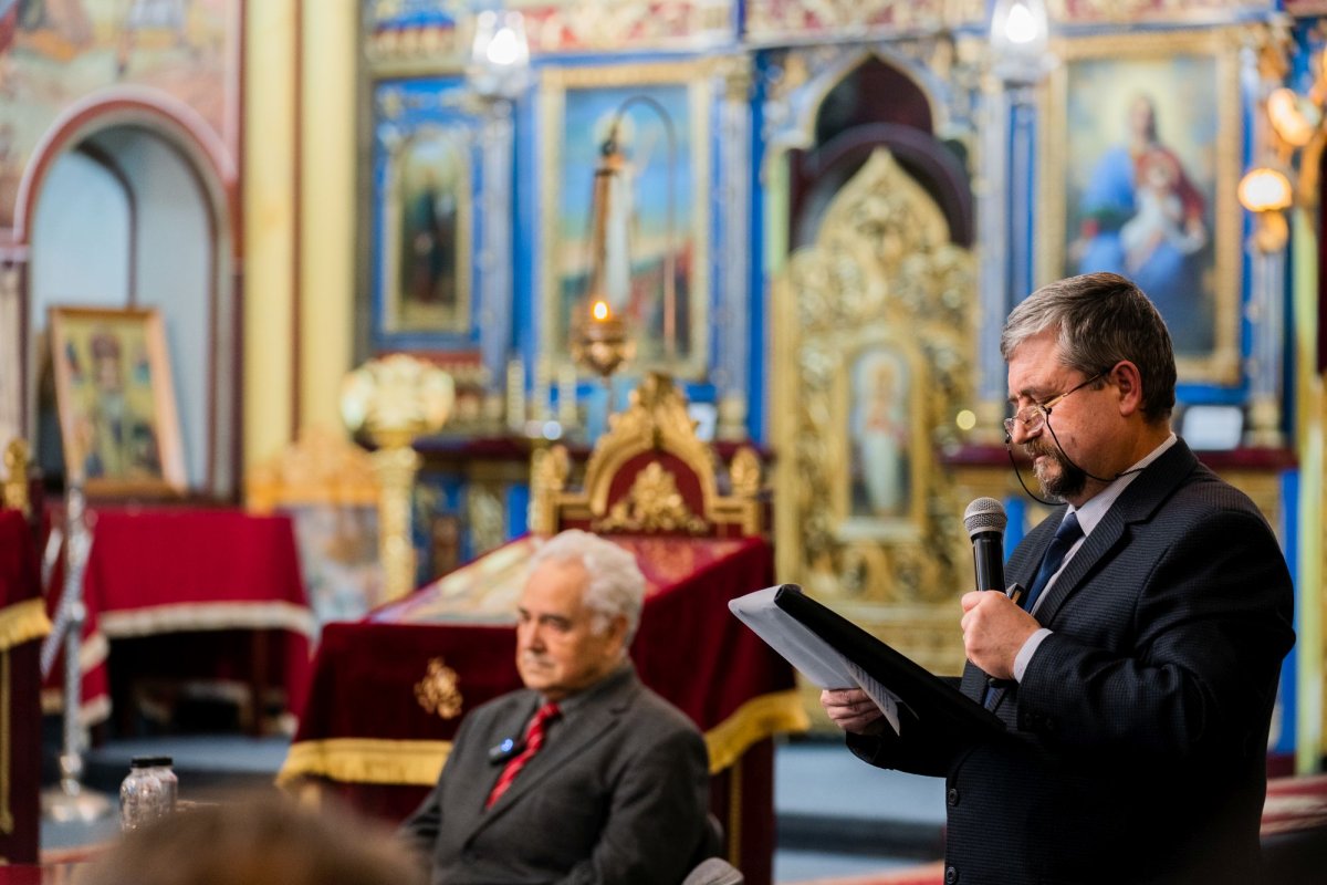 „Întâlnire de suflet” cu Remus Rus - lansare de carte și conferință la Rădăuți 201964