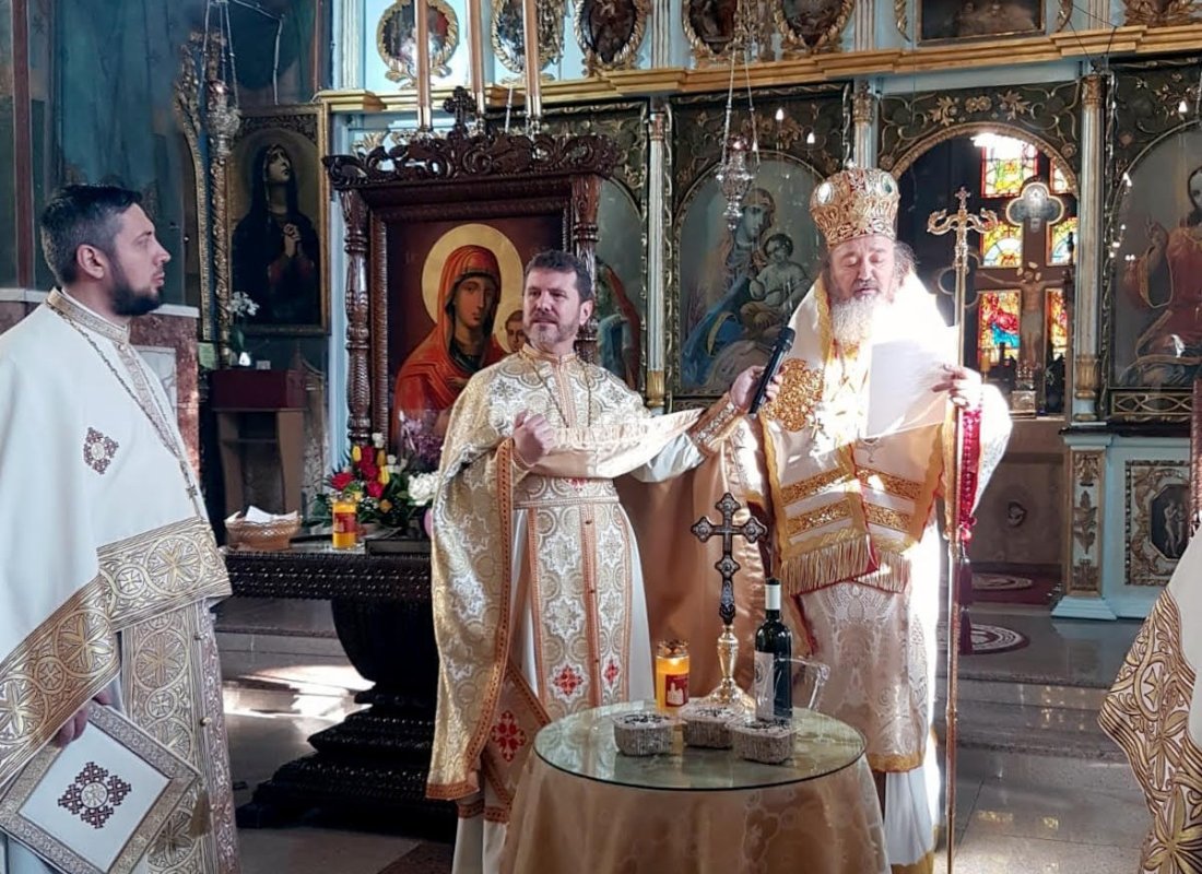 Sărbătoare la o parohie din orașul Ploieşti 202272