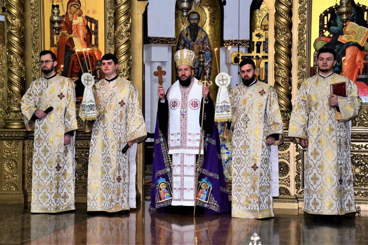 Concert religios și gală festivă în Episcopia Caransebeșului 202387