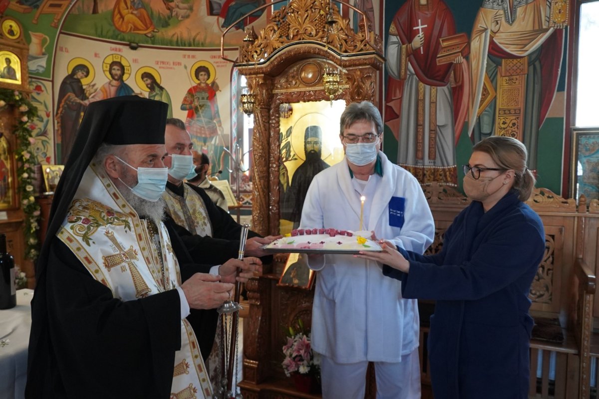 Hramul capelei Spitalului de copii din Galaţi 202376