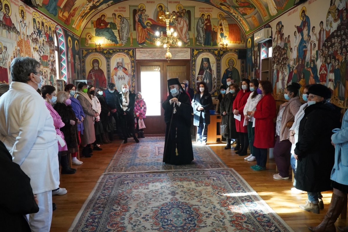 Hramul capelei Spitalului de copii din Galaţi 202377