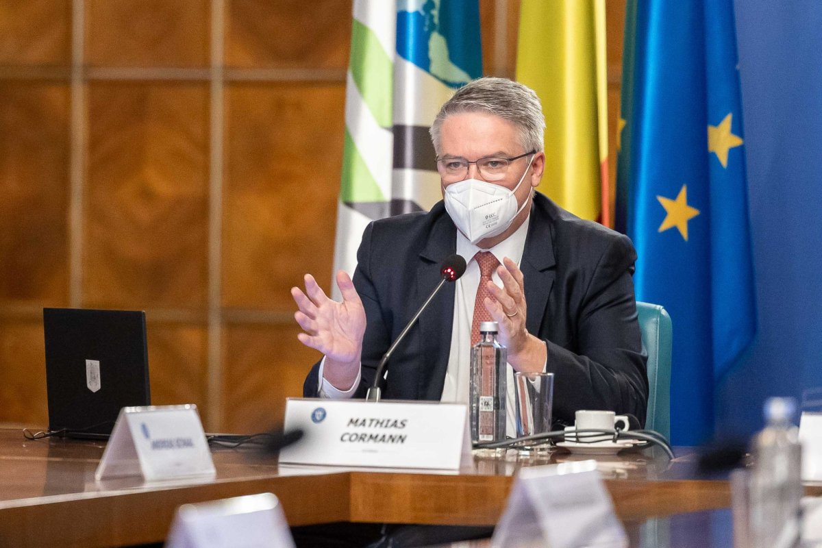 România a fost invitată oficial să adere la OCDE 202345