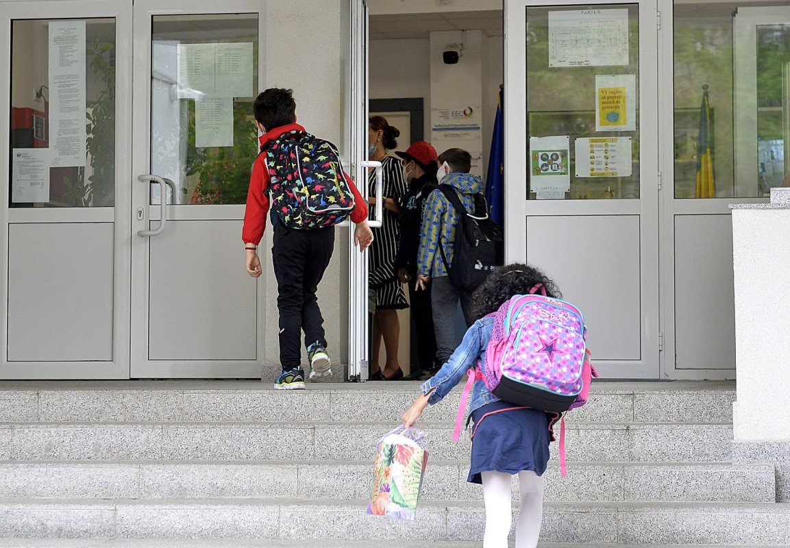 Burse şi pentru elevii din ciclul primar  202550