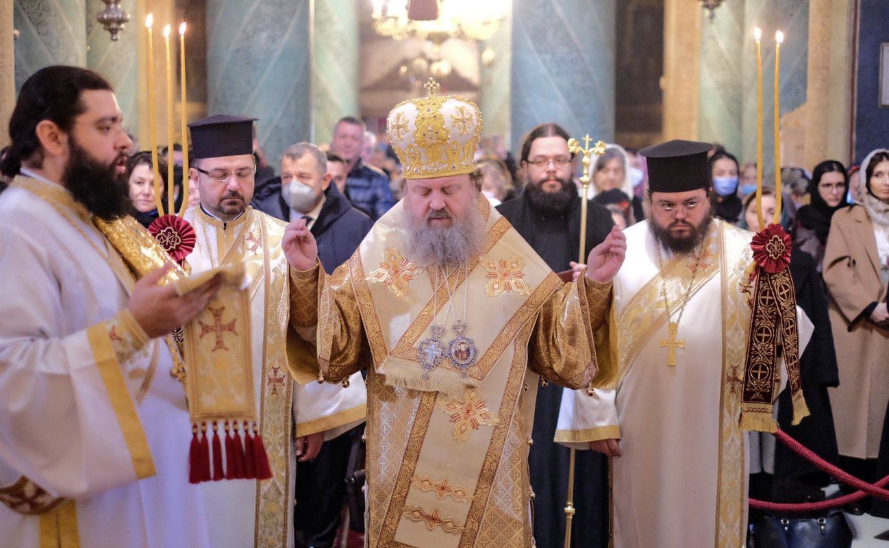 Slujire arhierească şi hirotonie la Mănăstirea Radu Vodă din Capitală 202615