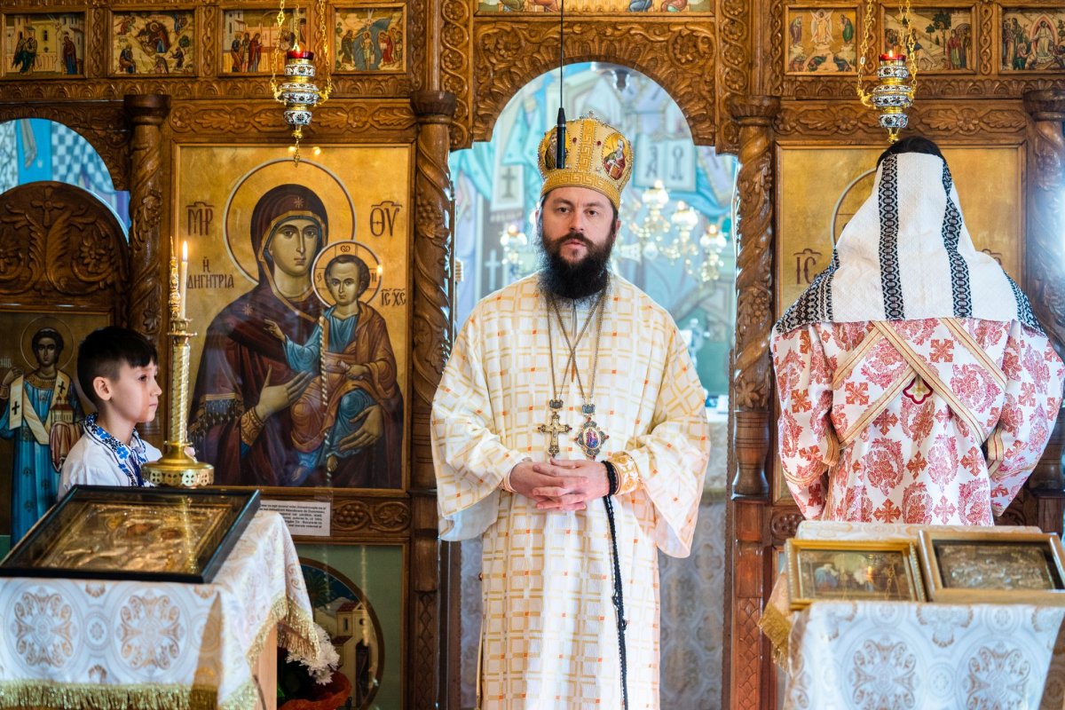 Hirotonie întru diacon la paraclisul Căminului de bătrâni „Sfântul Ioan cel Nou” din Suceava 202759