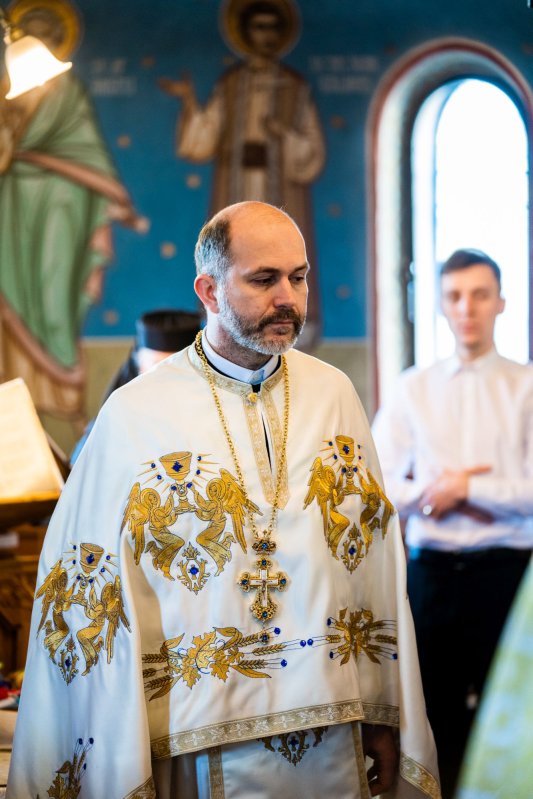 Hirotonie întru diacon la paraclisul Căminului de bătrâni „Sfântul Ioan cel Nou” din Suceava 202777