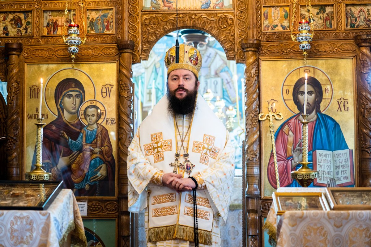 Hirotonie întru diacon la paraclisul Căminului de bătrâni „Sfântul Ioan cel Nou” din Suceava 202779