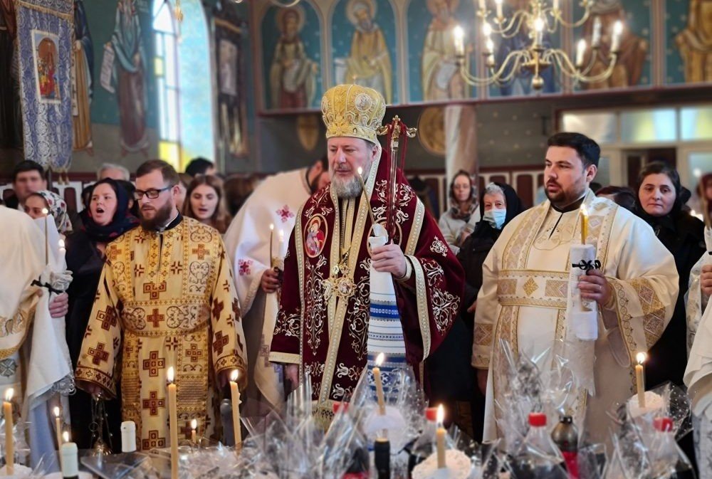 Sfințire de capelă în satul natal al lui Vasile Goldiş 202855