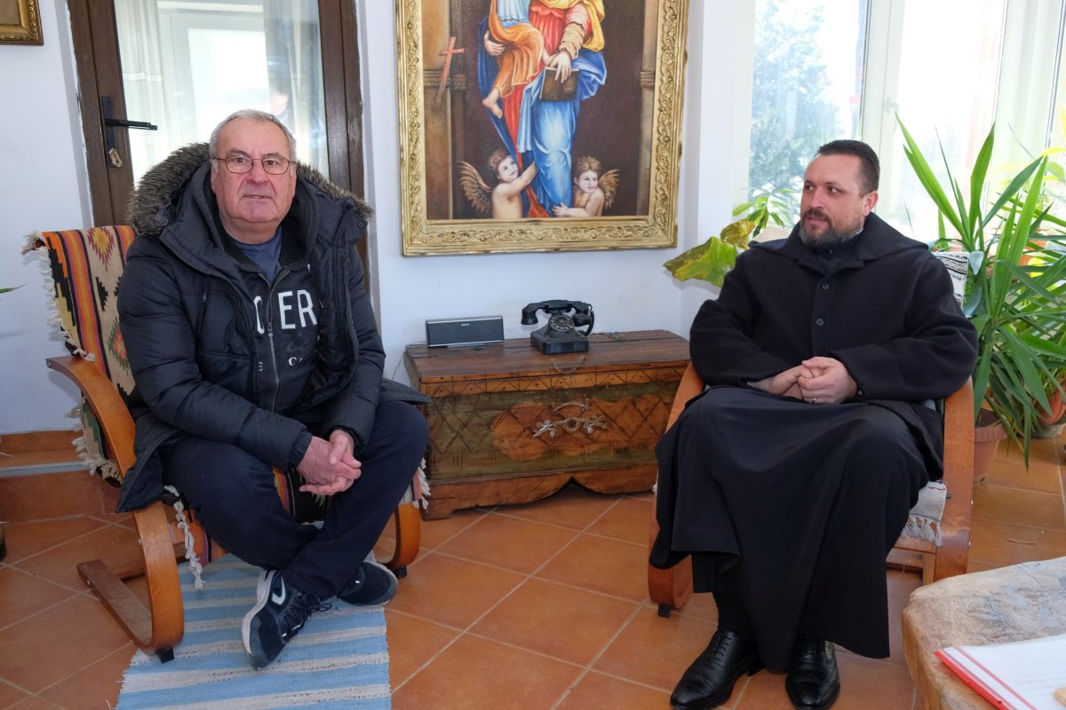 Rugăciunea, calea inițiatică a actorului Petre Nicolae 202830