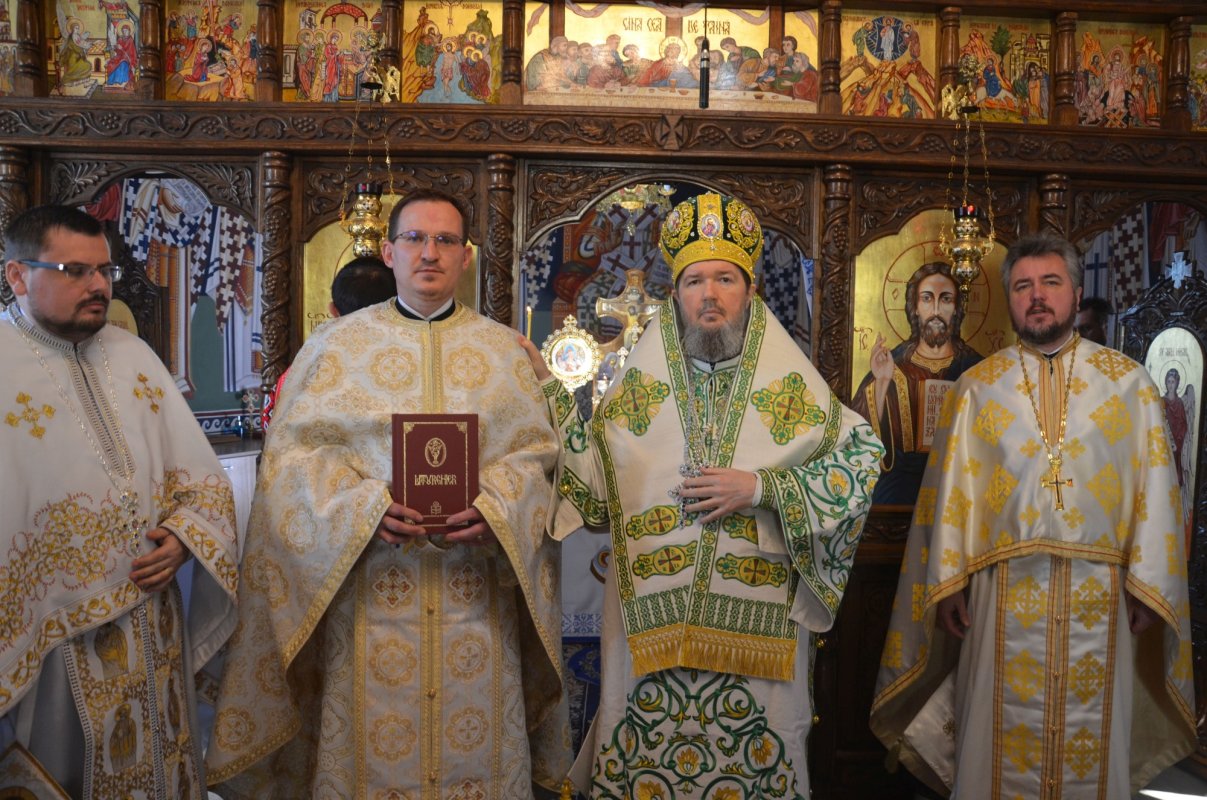 Prima duminică a Triodului la Parohia Băile Felix 203493