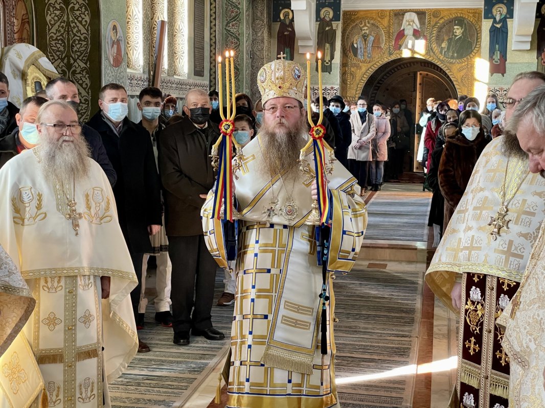 Slujire arhierească la Bilbor, Harghita 203487