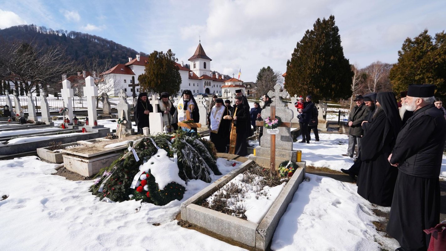 Pomenire de 40 de zile pentru arhimandritul Visarion Joantă 203603