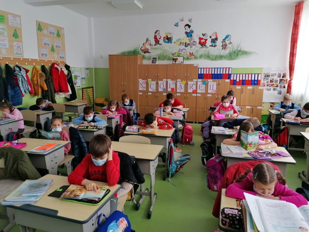 Ziua națională a lecturii la Liceul Ortodox „Episcop Roman Ciorogariu” 203827