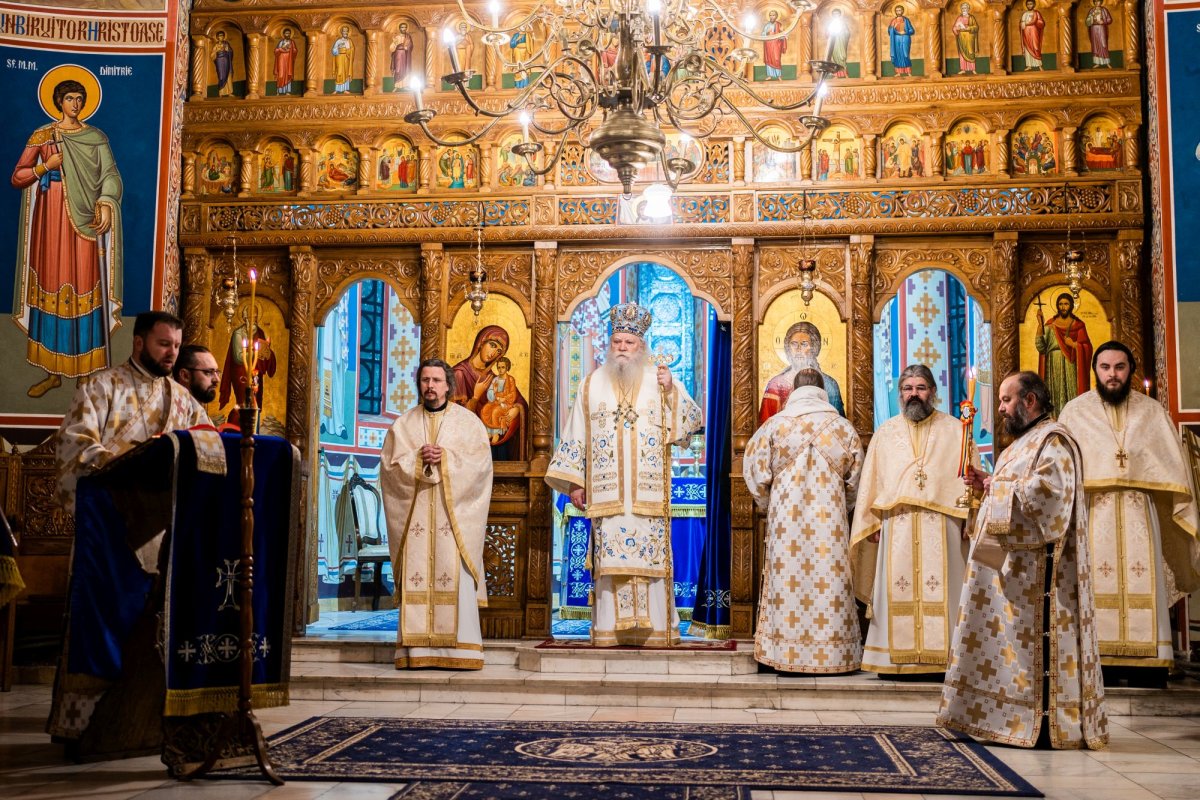 Hirotonii la Mănăstirea „Sfântul Ioan cel Nou” din Suceava 203956